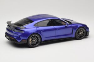 Porsche Taycan J1 Turbo GT Purple Sky Metallic GT Spirit 1:18 GT520 レジン - 画像 2/6