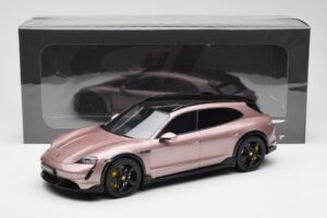 Porsche Taycan Turbo S Cross Turismo メタリックピンク GT Spirit 1:18 GT440 レジン - 画像 6/6