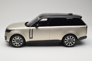 Range Rover L460 P530 Autobiography Sunset Gold GT Spirit 1:12 GT542 レジン - 画像 3/6