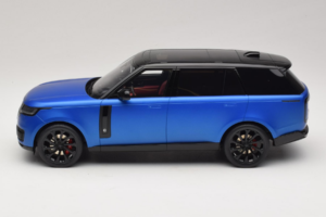Range Rover P615 SV Velocity Blue GT Spirit 1:18 GT540 レジン - 画像 3/6