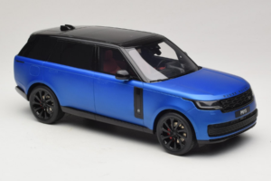 Range Rover P615 SV Velocity Blue GT Spirit 1:18 GT540 レジン - 画像 4/6