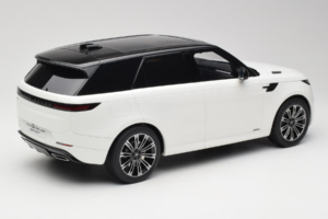 Range Rover Sport L461 P510e Fuji White GT Spirit 1:12 GT553 レジン - 画像 2/6
