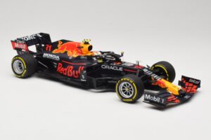 Red Bull Racing Honda RB16B #11 S. Perez Mexican GP 2021 Minichamps 1:18 110211911 メタル - 画像 4/6