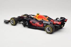 Red Bull Racing Honda RB16B #11 S. Perez Mexican GP 2021 Minichamps 1:18 110211911 メタル - 画像 5/6