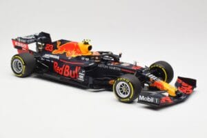 Red Bull Racing RB16 #23 A. Albon 4th Place Styrian GP 2020 Minichamps 1:18 110200223 メタル - 画像 4/6