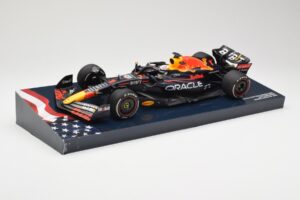 Red Bull Racing RB18 #1 M. Verstappen Winner Austin GP 2022 Minichamps 1:18 113222901 メタル - 画像 2/6