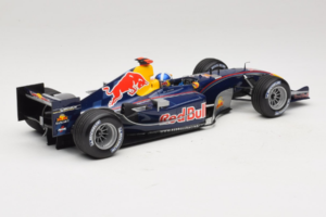 Red Bull RB1 Cosworth #14 D. Coulthard Red Bull Racing Showcar 2005 Minichamps 1:18 100050014 メタル - 画像 2/6