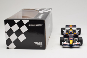 Red Bull RB1 Cosworth #14 D. Coulthard Red Bull Racing Showcar 2005 Minichamps 1:18 100050084 メタル - 画像 7/7