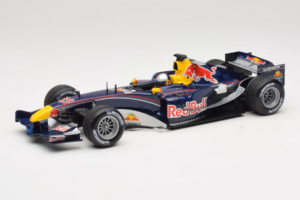 Red Bull RB1 Cosworth #15 C. Klien Red Bull Racing Showcar 2005 Minichamps 1:18 100050085 メタル