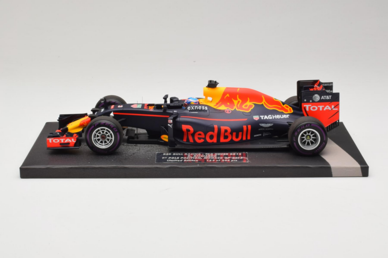 Red Bull RB12 Tag Heuer #3 D. Ricciardo Red Bull Racing 1st Pole Monaco Grand Prix 2016 Minichamps 1:18 117160103 レジン