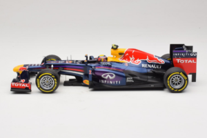 Red Bull RB9 Renault #2 M. Webber Infiniti Red Bull Racing Showcar 2013 Minichamps 1:18 110130072 メタル - 画像 3/6