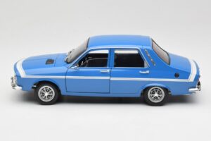 Renault 12 Gordini ブルー Solido 1:18 8188 メタル - 画像 4/8