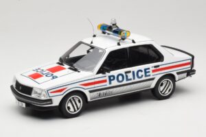 Renault 18 Turbo Police Nationale ホワイト Otto 1:18 OT1156 レジン