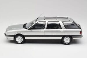 Renault 21 Nevada シルバー メタリック Otto 1:18 OT479 レジン - 画像 3/6