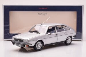 Renault 30 TX シルバー Norev 1:18 185272 メタル - 画像 8/8