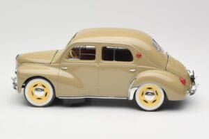 Renault 4CV Berline Gris Ardoise Solido 1:18 8059 メタル - 画像 4/8