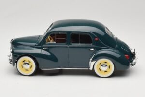 Renault 4CV グリーン Solido 1:18 8047 メタル - 画像 3/6