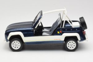 Renault 4L JP4 ブルー Otto 1:18 OT212 レジン - 画像 3/6