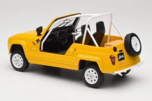 Renault 4L JP4 Jaune Tournesol Otto 1:18 OT1079 レジン - 画像 5/6