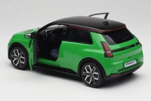 Renault 5 E-Tech Electric Pop グリーン & ブラック Norev 1:18 185502 メタル - 画像 5/8