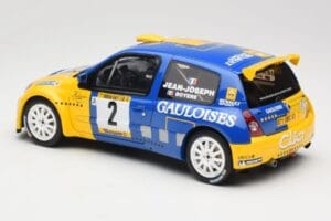 Renault Clio II S1600 #2 S. Joseph Jean / J. Boyere Barum Rally 2004 Otto 1:18 OT1152 レジン - 画像 5/6