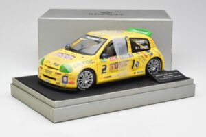 Renault Clio Sport #2 E. Rangoni Renault Clio Trophy Winner 2000 Universal Hobbies 1:18 7711218616 メタル - 画像 6/6