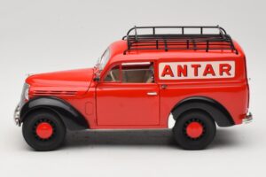 Renault Juvaquatre Utilitaire レッド Solido 1:18 8424 メタル - 画像 4/8
