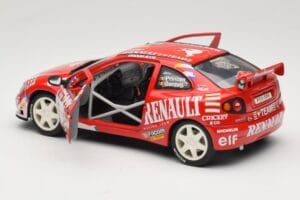Renault Megane Maxi #8 M. Princen / C. Genten 1997 Solido 1:18 3771 メタル - 画像 5/8