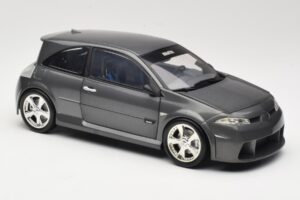 Renault Megane Mk2 RS Vampire Grey Norev 1:18 185101 メタル - 画像 6/8