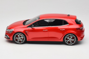 Renault Megane R.S. Mk4 Trophy レッド Otto 1:18 OT751 レジン - 画像 3/6
