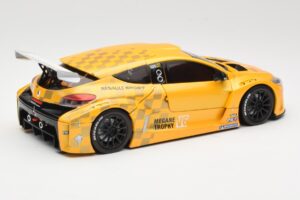 Renault Megane Trophy Showcar イエロー Eurocup Megane Trophy 2011 Norev 1:18 185109 メタル - 画像 3/8