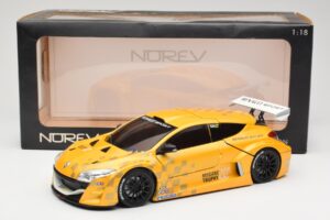 Renault Megane Trophy Showcar イエロー Eurocup Megane Trophy 2011 Norev 1:18 185109 メタル - 画像 8/8