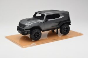 Rezvani Tank マットグレー DNA 1:18 DNA000009 メタル