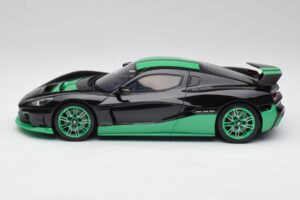 Rimac Nevera Record モノクロームブラック GT Spirit 1:18 GT916 レジン - 画像 3/6