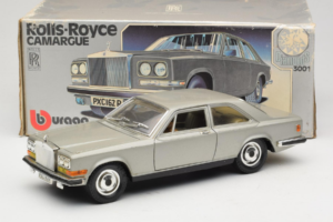Rolls-Royce Camargue シルバー ダイヤモンドエディション Bburago 1:18 3001-M3 メタル - 画像 8/8