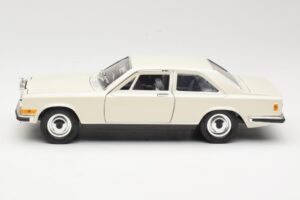Rolls-Royce Camargue ホワイト Bburago 1:22 3001-M1 メタル - 画像 4/8