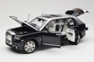 Rolls-Royce Cullinan ブラック & シルバー OEM 1:18 ROLLS001 メタル - 画像 2/8