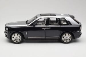 Rolls-Royce Cullinan ブラック & シルバー OEM 1:18 ROLLS001 メタル - 画像 4/8