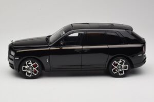 Rolls-Royce Cullinan ブラック Gold Coachline & Shadow Wheels OEM 1:18 028-15A メタル - 画像 4/8