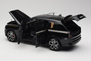 Rolls-Royce Cullinan ブラック Gold Coachline & Shadow Wheels OEM 1:18 028-15A メタル - 画像 5/8