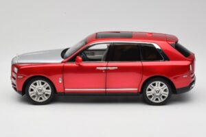 Rolls-Royce Cullinan レッド Shadow Wheels付き OEM 1:18 028-18A メタル - 画像 4/8