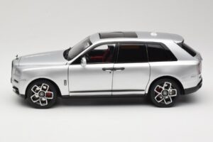 Rolls-Royce Cullinan シルバー Shadow Wheels付き OEM 1:18 028-16A メタル - 画像 4/8