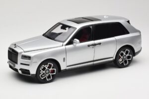 Rolls-Royce Cullinan シルバー Shadow Wheels付き OEM 1:18 028-16A メタル