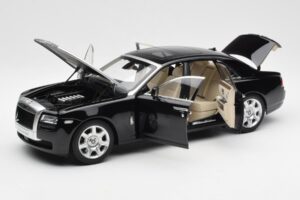 Rolls-Royce Ghost ブラック & シルバー Kyosho 1:18 008802BKS2 メタル - 画像 2/8
