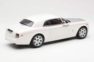 Rolls-Royce Phantom Coupe English ホワイトシルバー Kyosho 1:18 08861EW メタル - 画像 3/8