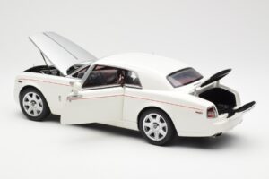 Rolls-Royce Phantom Coupe English ホワイトシルバー Kyosho 1:18 08861EW メタル - 画像 5/8