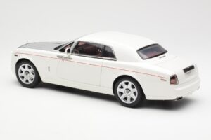 Rolls-Royce Phantom Coupe English ホワイトシルバー Kyosho 1:18 08861EW メタル - 画像 7/8