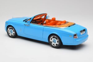 Rolls-Royce Phantom Drophead Coupe Powder ブルー Kyosho 1:18 08871BL メタル - 画像 9/10