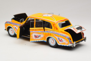 Rolls-Royce Phantom V John Lennon Paragon 1:18 PA-92121 メタル - 画像 5/8