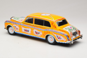 Rolls-Royce Phantom V John Lennon Paragon 1:18 PA-92121 メタル - 画像 7/8